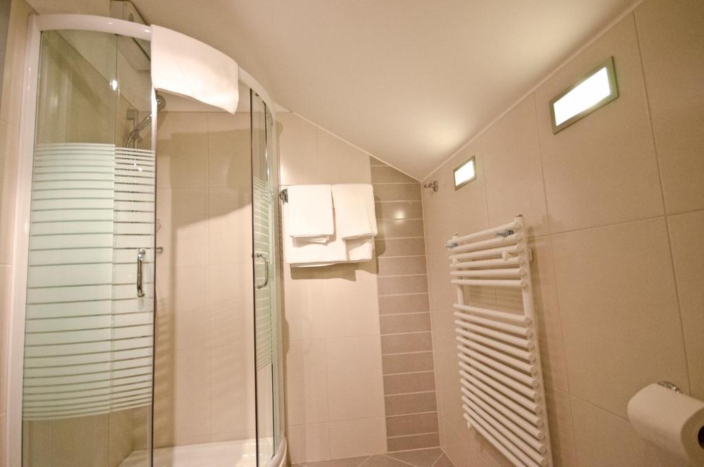 Promedicum Panzio Hotel Veszprém Kamer foto